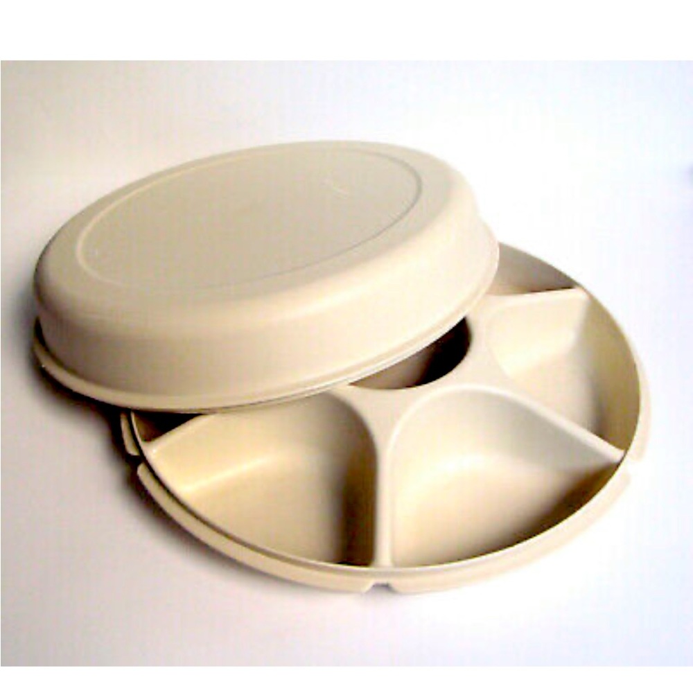 Tupperware Serving Center